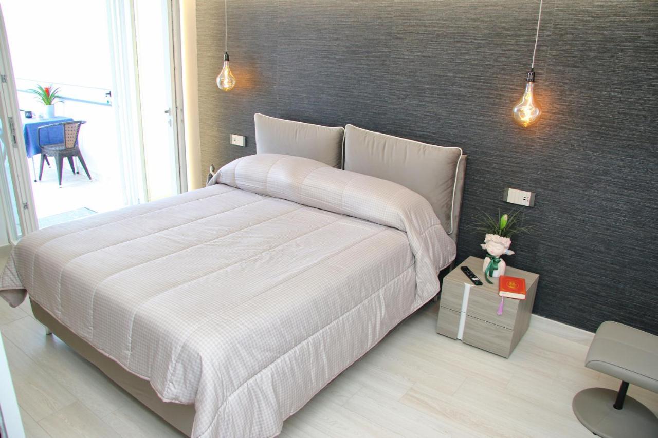 En Suite Bedroom Blue Moon Piano di Sorrento Ngoại thất bức ảnh
