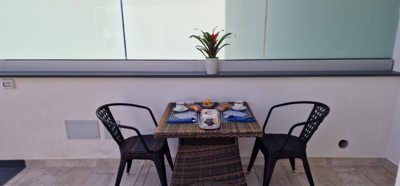 En Suite Bedroom Blue Moon Piano di Sorrento Ngoại thất bức ảnh