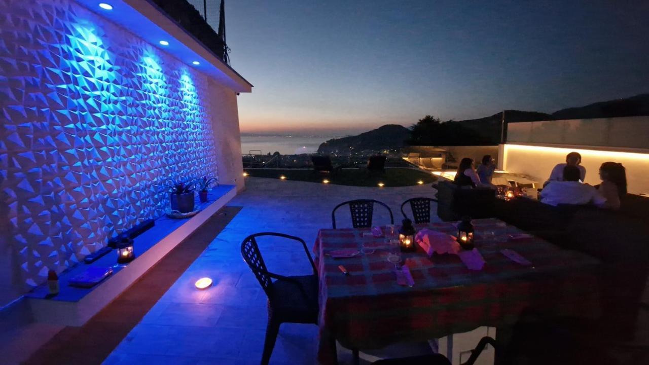 En Suite Bedroom Blue Moon Piano di Sorrento Ngoại thất bức ảnh
